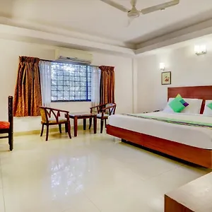 Hotel Treebo Trend Central Museum Road Thrissur